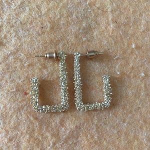 Mini and cute square hoop earrings